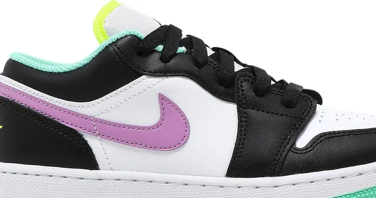 Air Jordan 1 Low GS White Violet Shock Sneakers, white