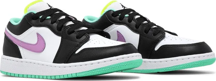 Air Jordan 1 Low GS White Violet Shock Sneakers, white