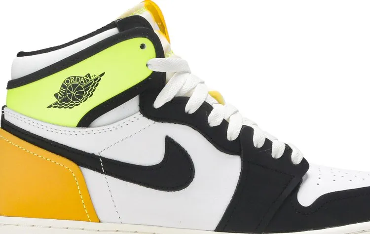 Air Jordan 1 Retro High OG GS Volt Gold sneakers, gold