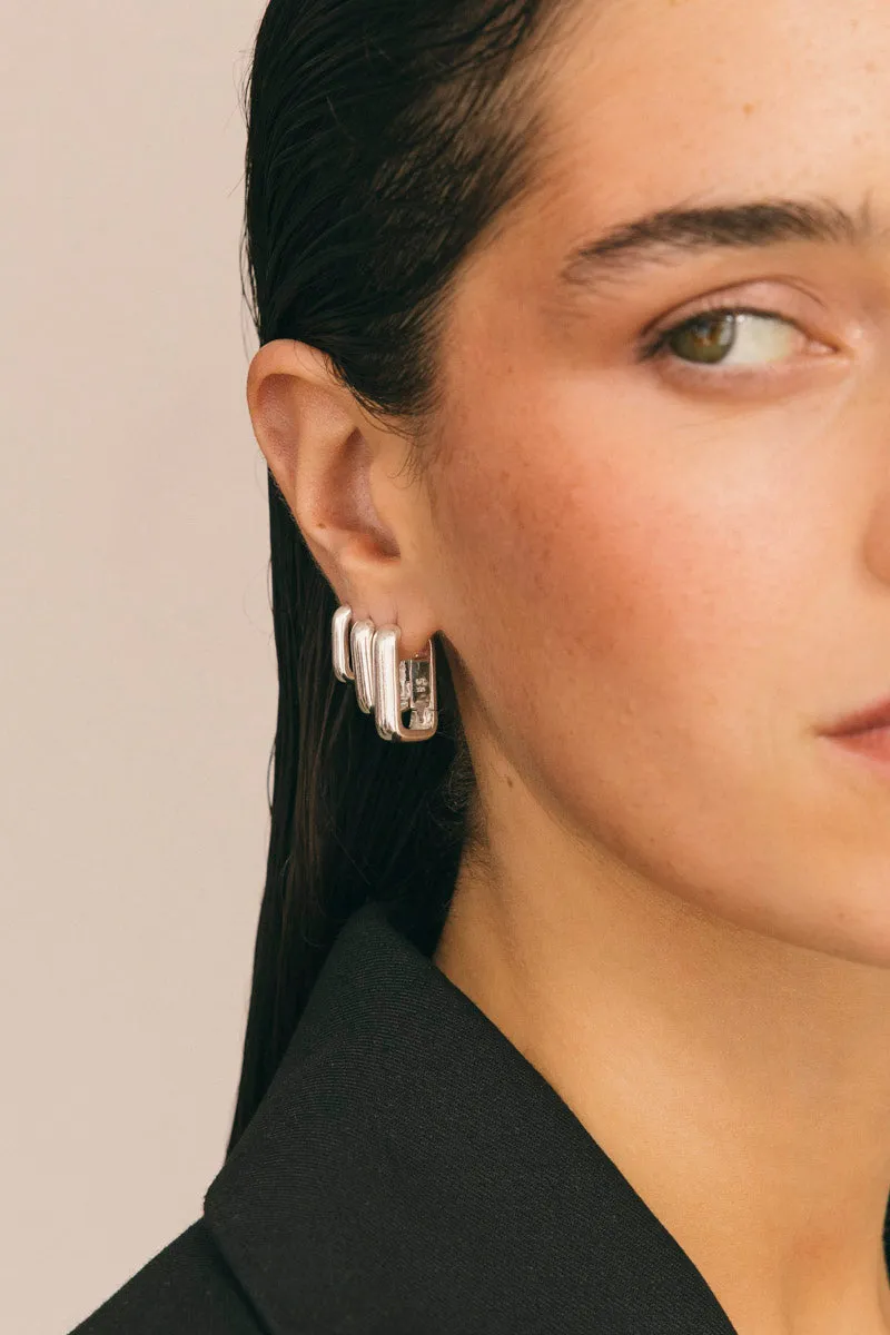 Classic Ovate Hoops Silver (17mm)