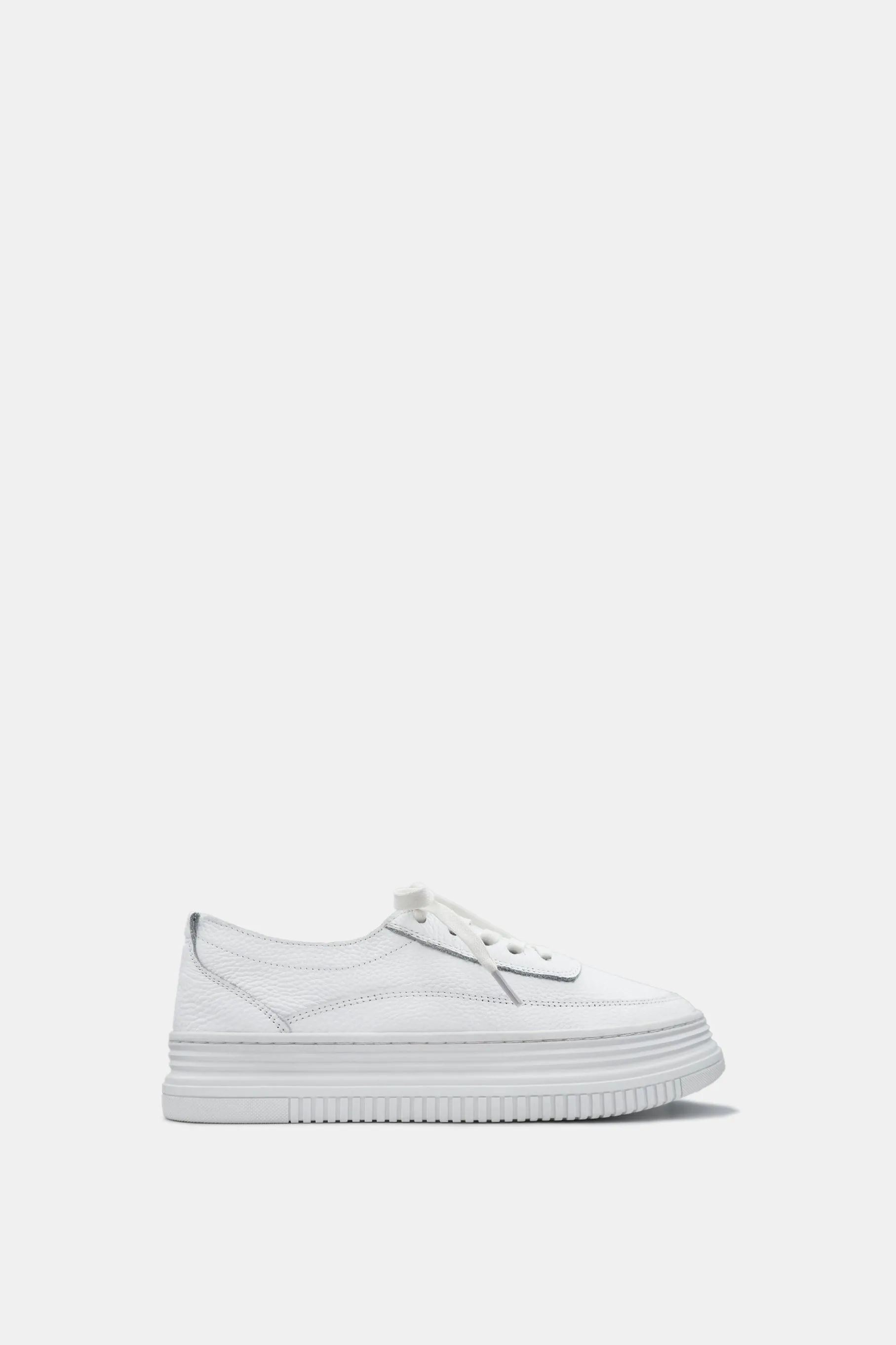 Cowhide Low Top Sneakers, White