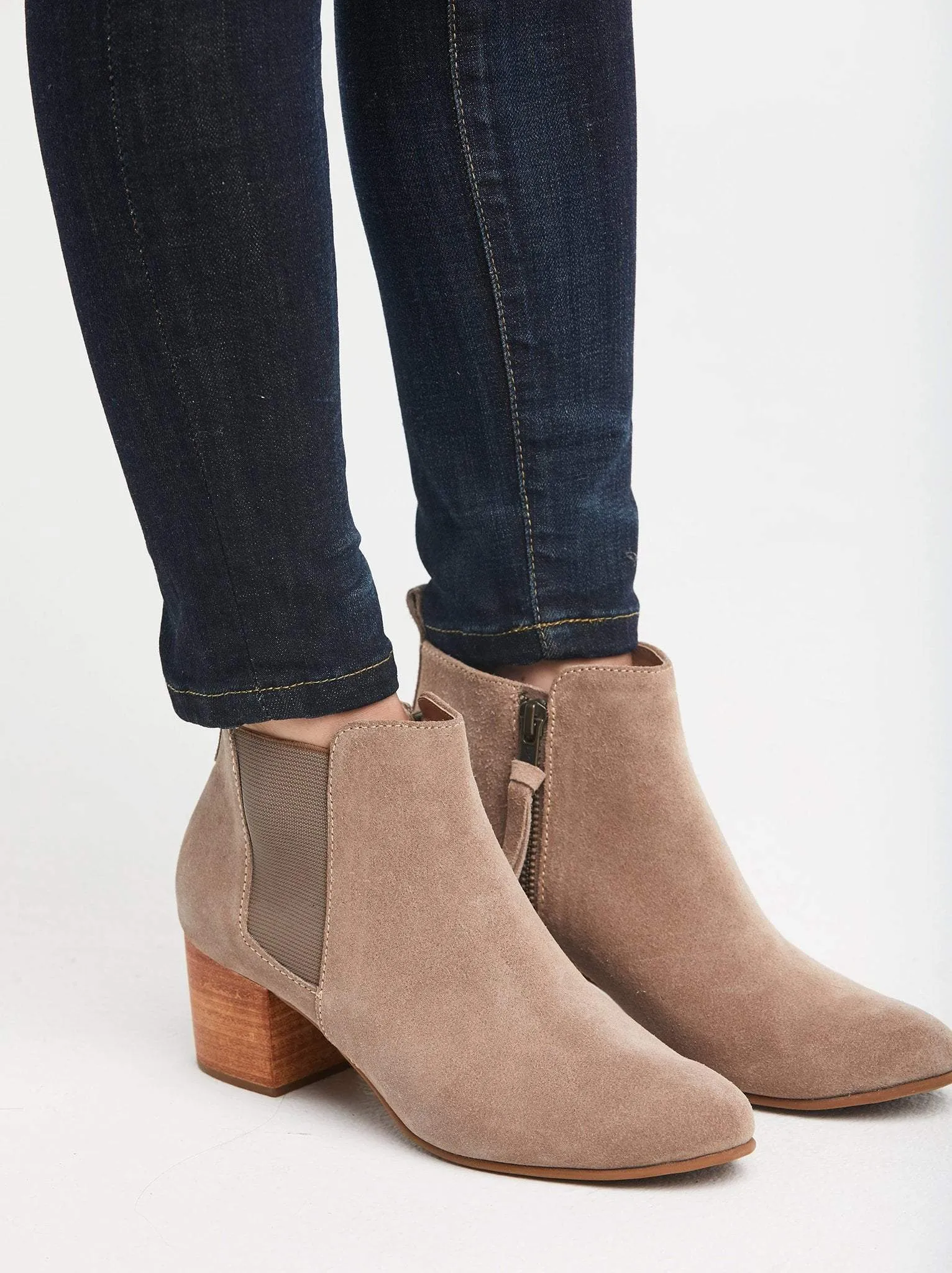 Diana Chelsea Boot