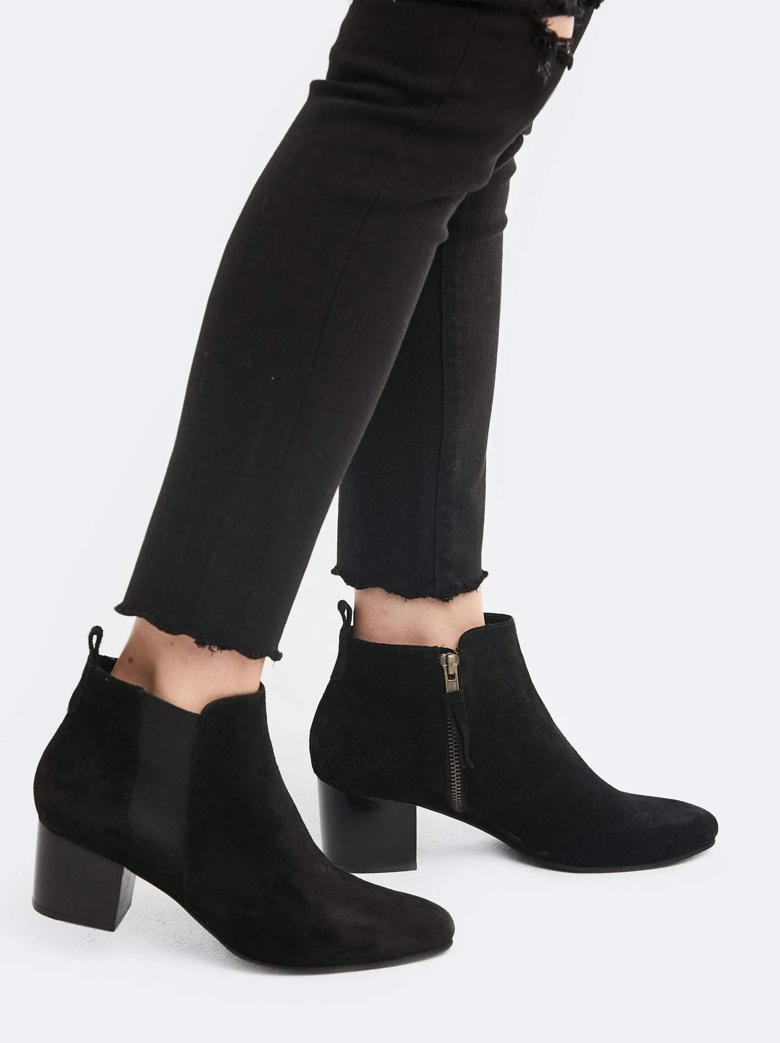 Diana Chelsea Boot