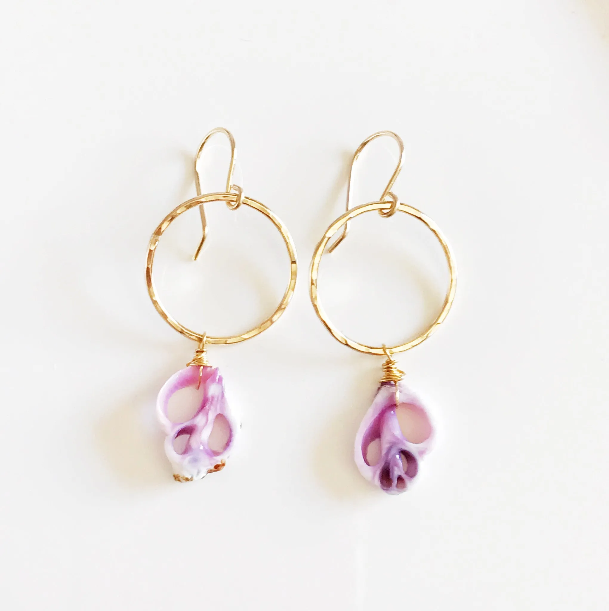 Earrings Lulu - purple cebu shell (E384)