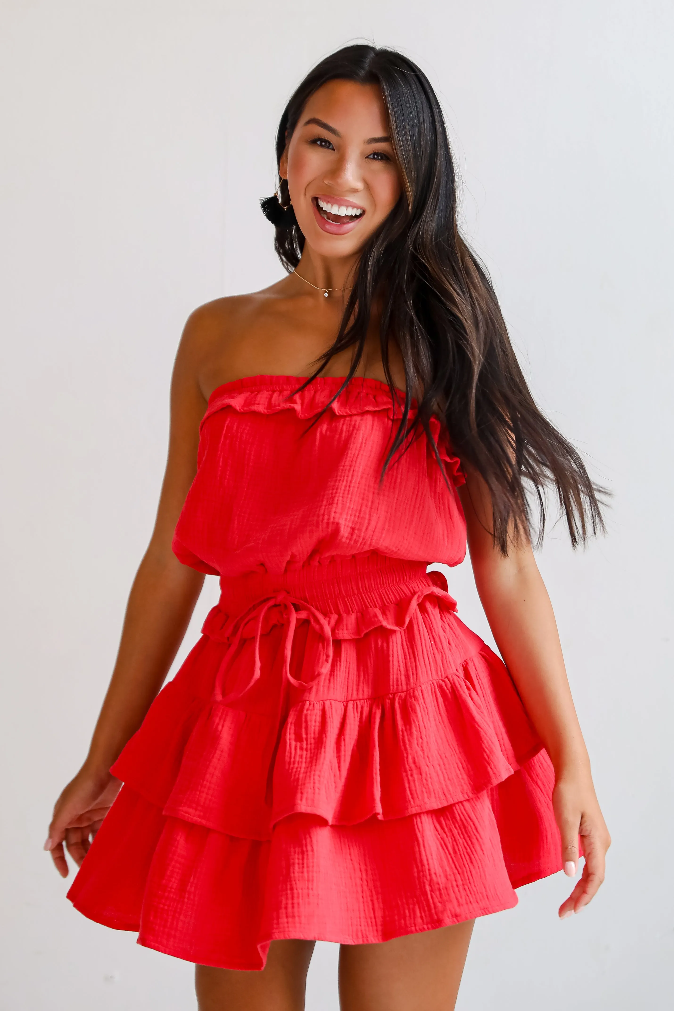 FINAL SALE - On The Sidelines Linen Strapless Mini Dress