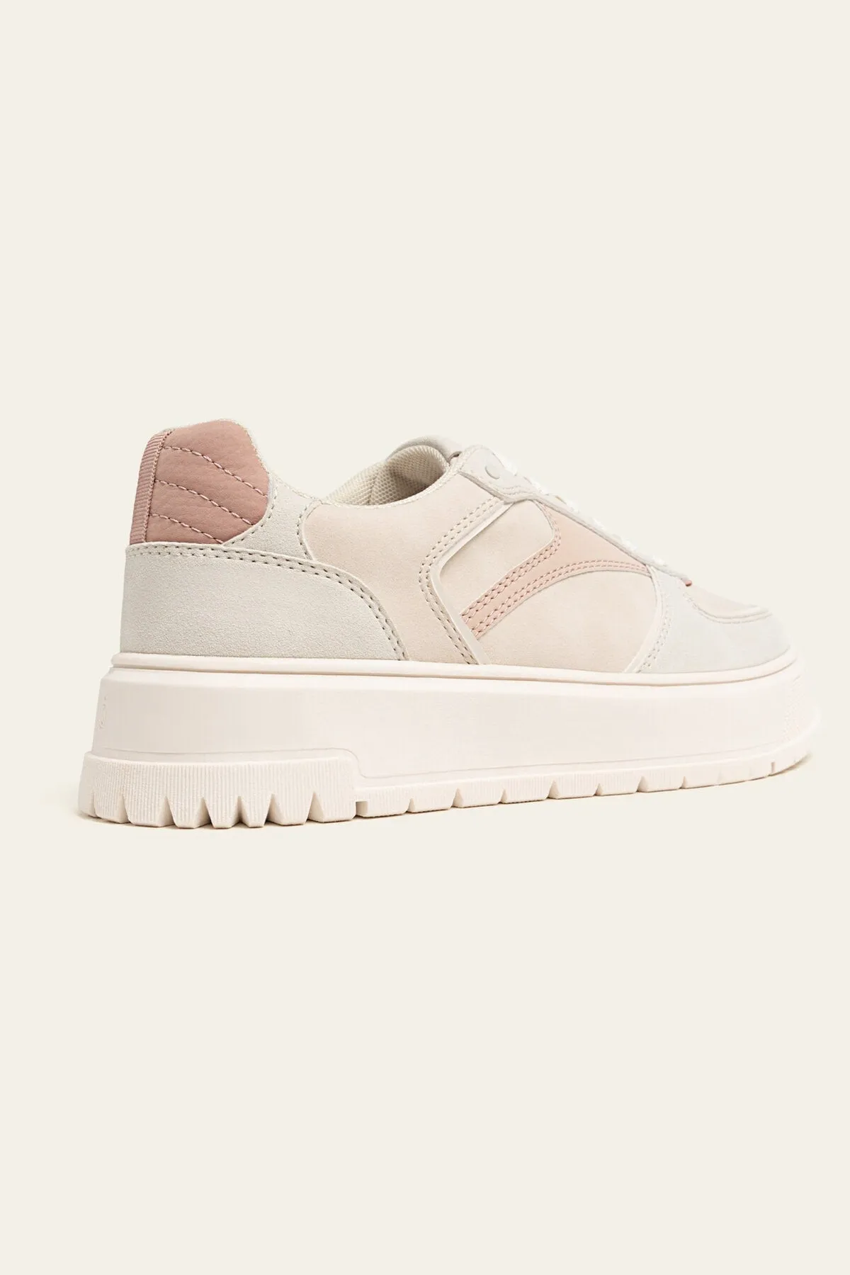 Flat platform sneakers