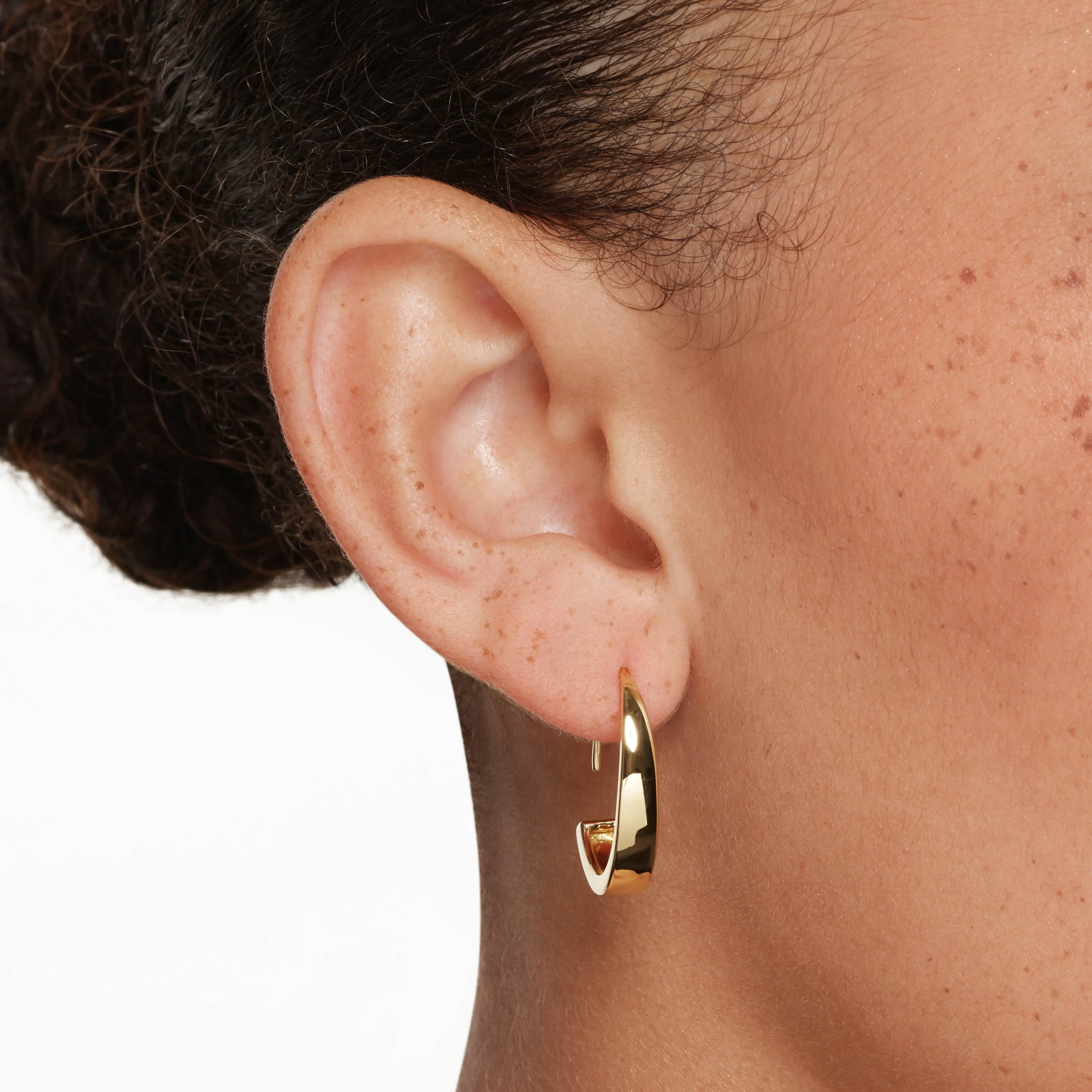 Hook Hoop Earrings in Gold