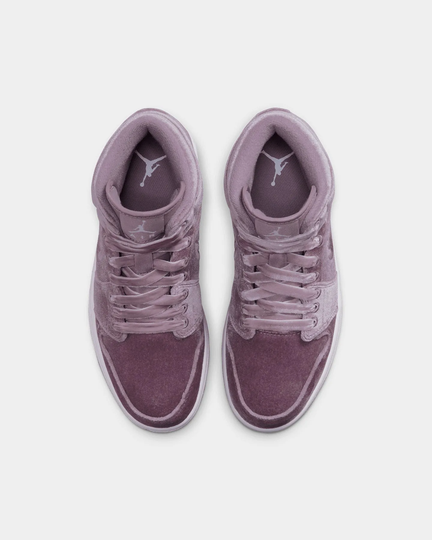 Jordan Women's Air Jordan 1 Mid SE "Purple Velvet" Purple Smoke/Purple Velvet