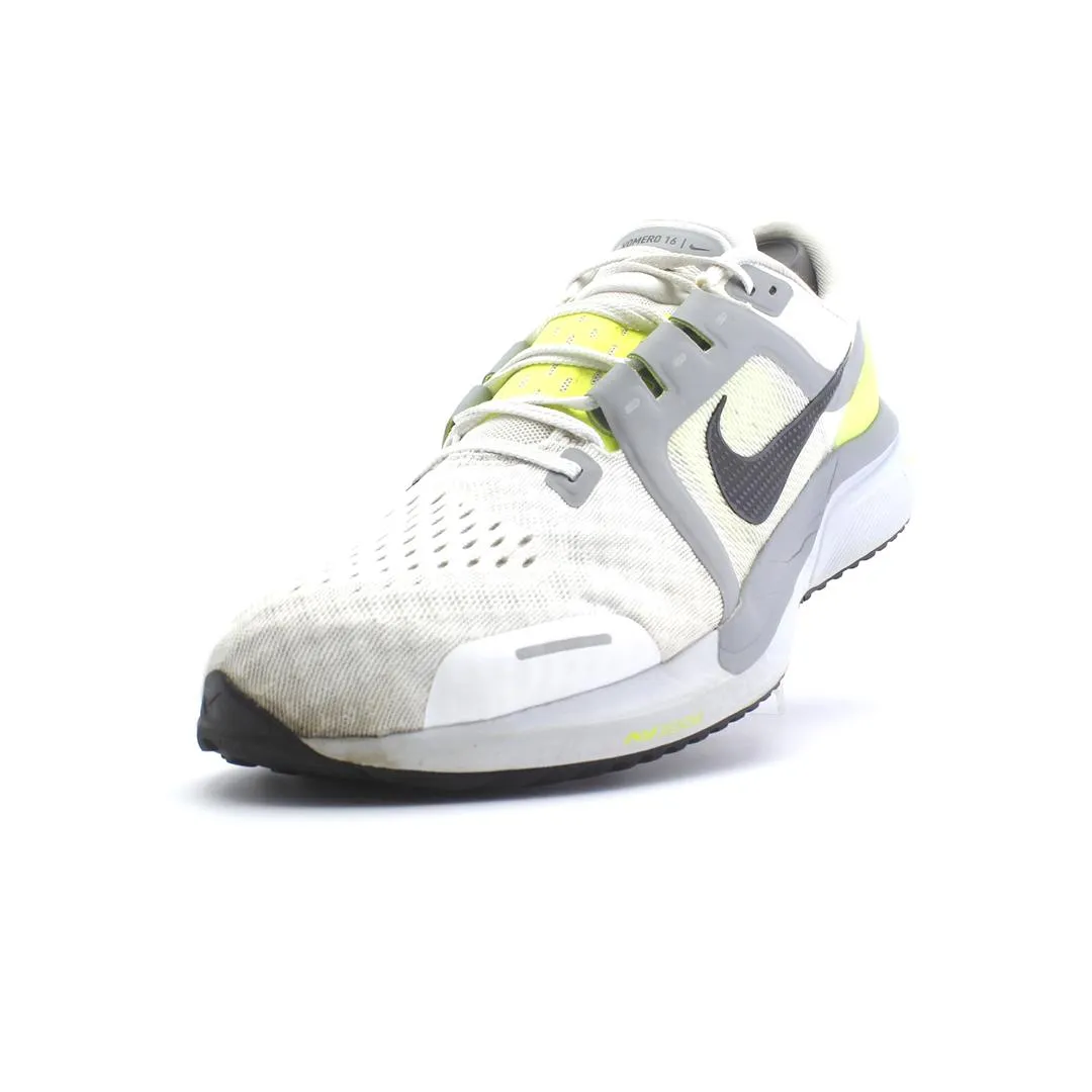 NIKE  AIR ZOOM VOMERO 16