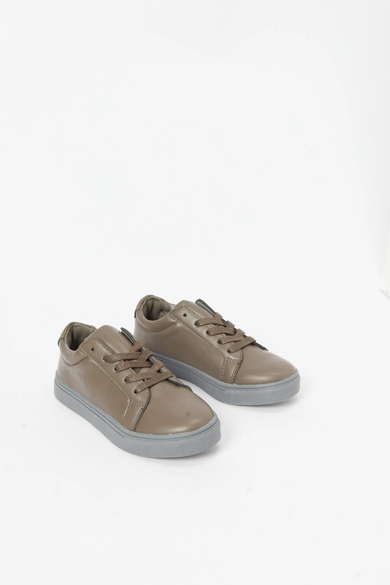 Senior Boys Brown Lace-Up Sneaker