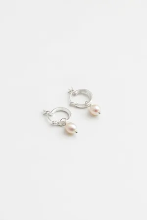 SMALL PEARL HOOP EARRINGS SILVER