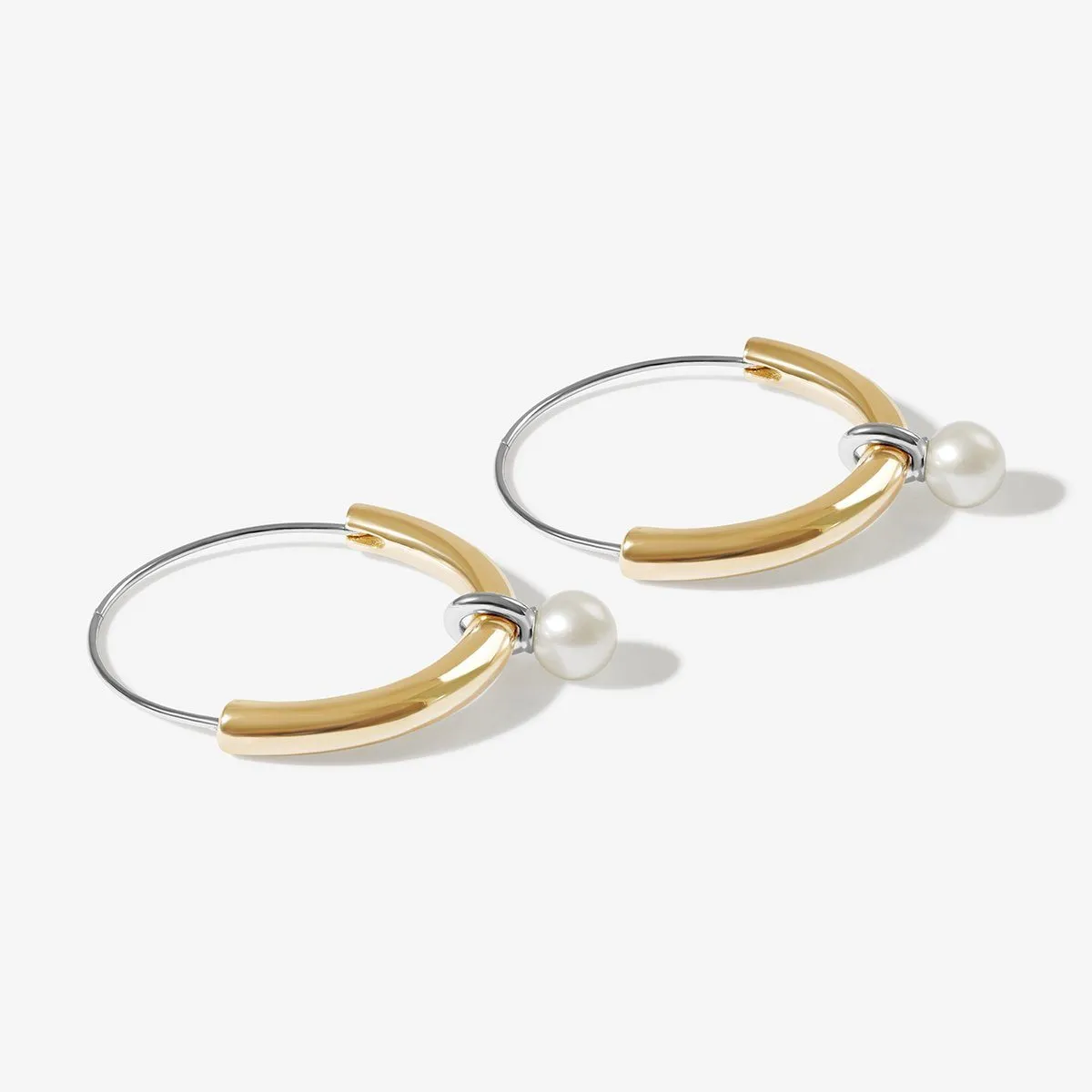 Timo pearl hoop earrings