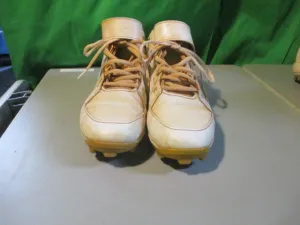 Used Under Armour Bryce Harper Size 5.5Y Cleats