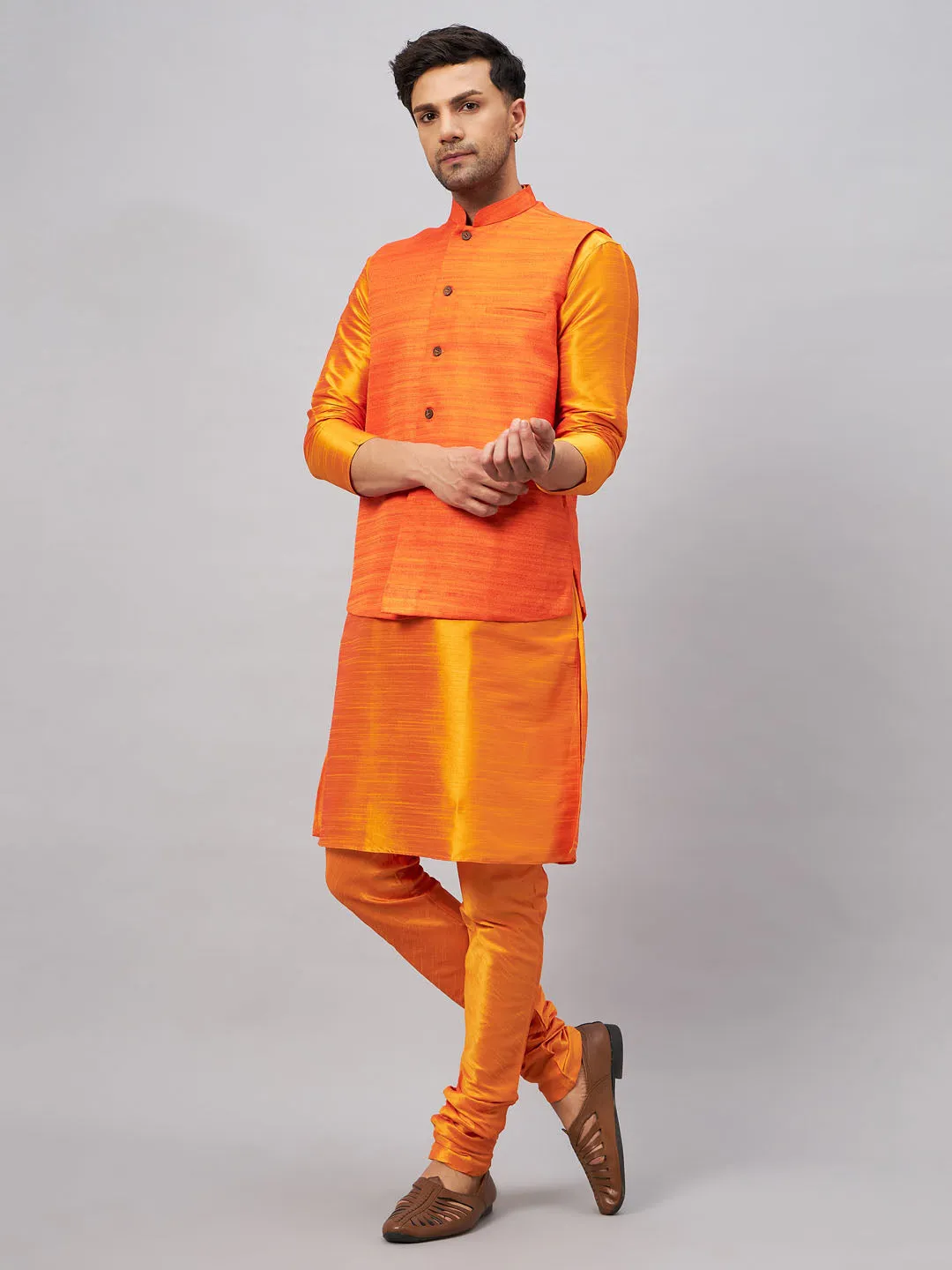 VASTRAMAY Men's Orange Silk Kurta Set