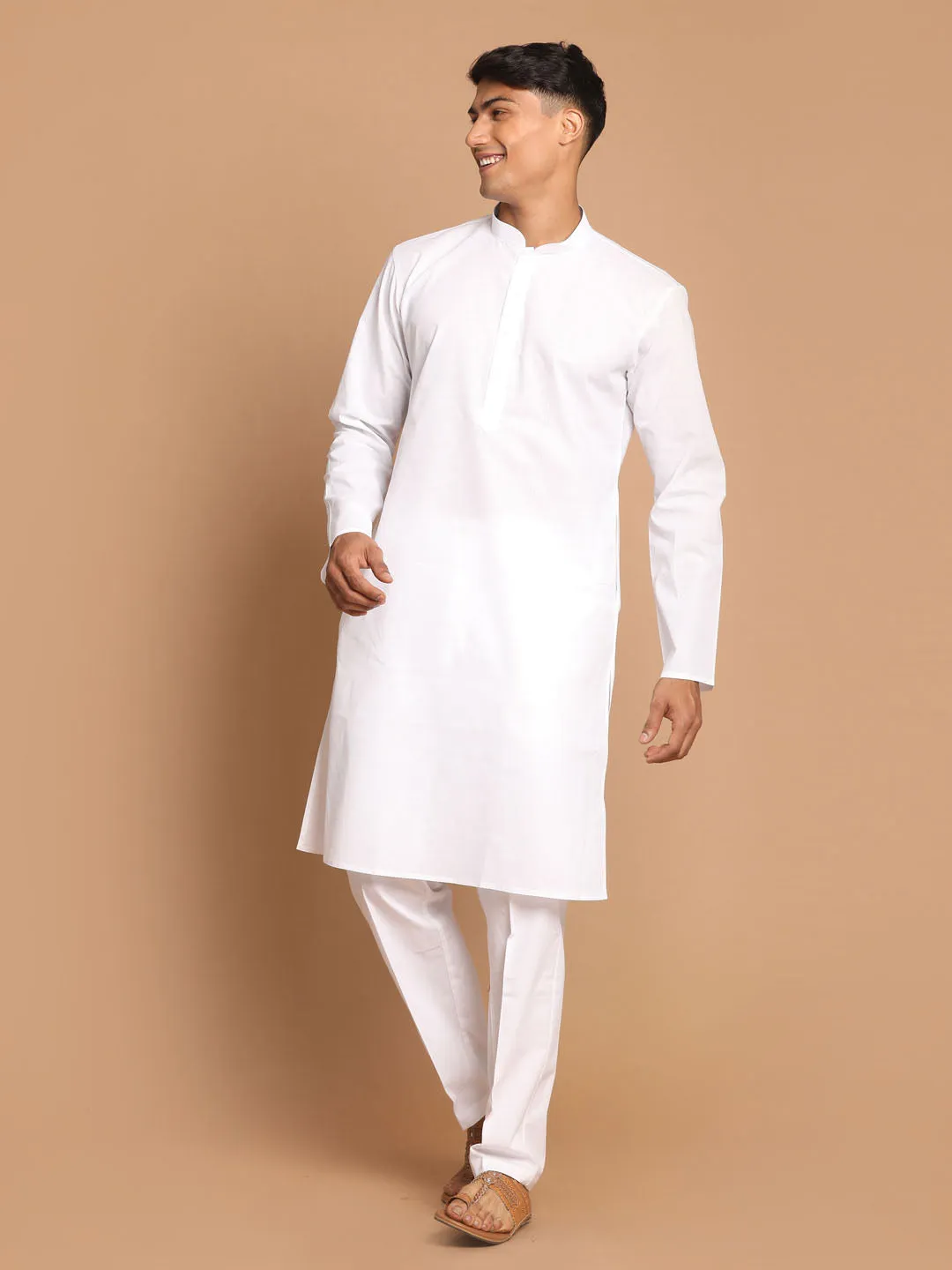 VASTRAMAY White Cotton Kurta Pajama Set